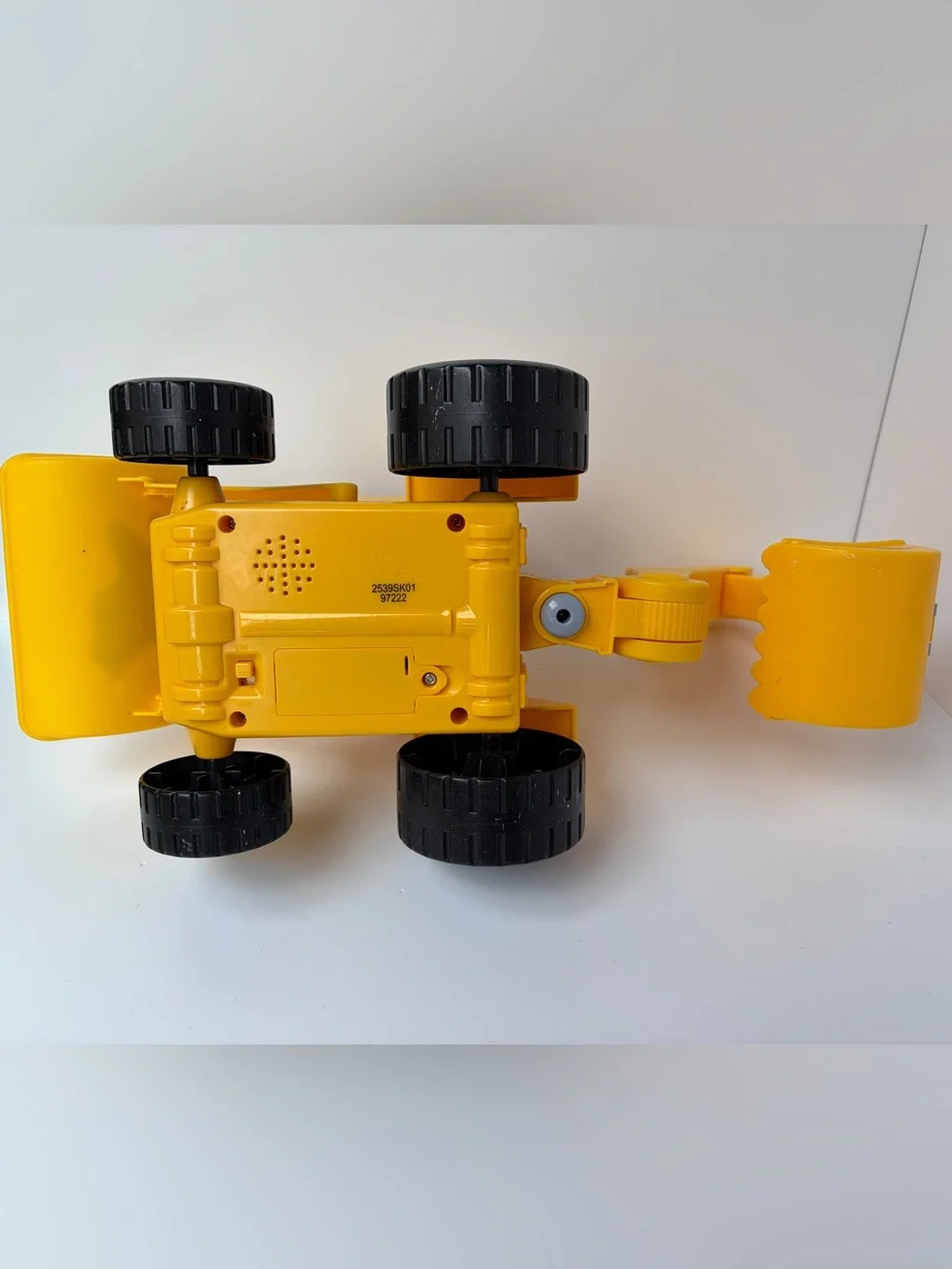 Stinky and Dirty Show Talking Backhoe Loader Garbage Truck Set